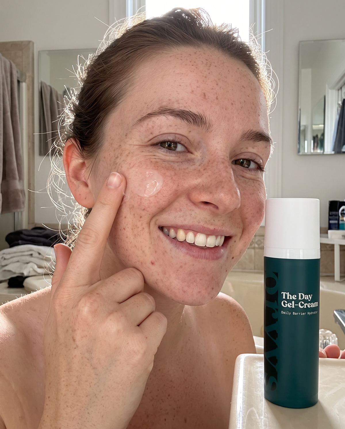 Applying The Day Gel-Cream
